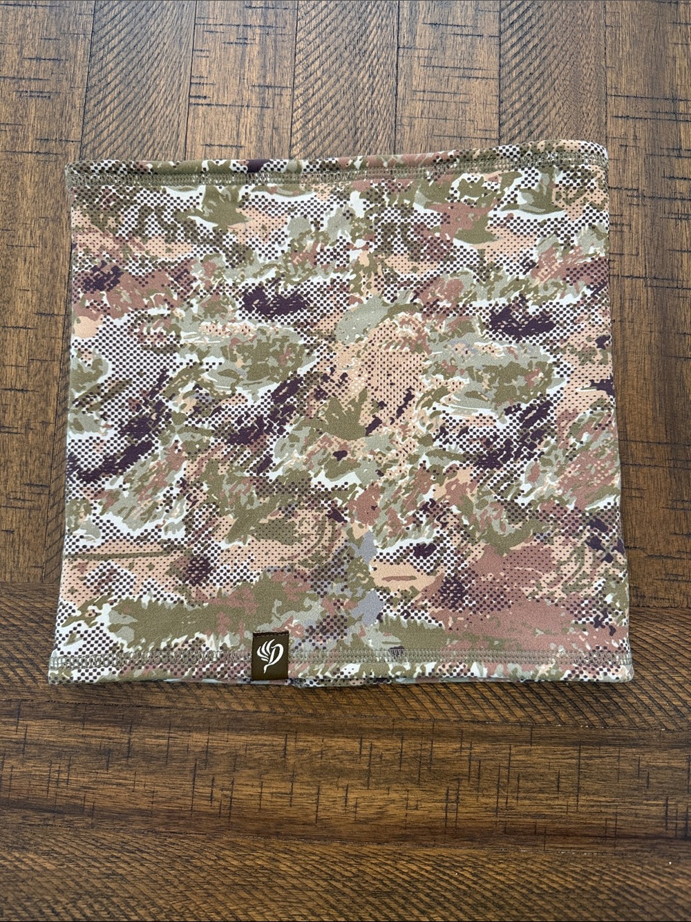 Duck Camp, Midland neck gaiter